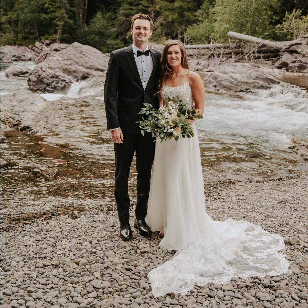 Lillian West 66200 Wedding Dress - Picture 2 of 5